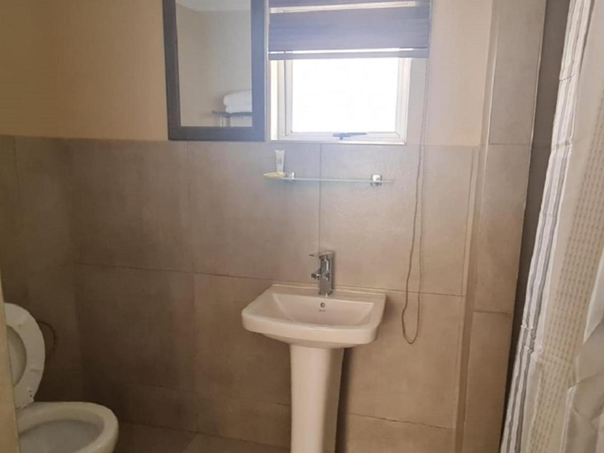Benoni N12 Hotel Zewnętrze zdjęcie