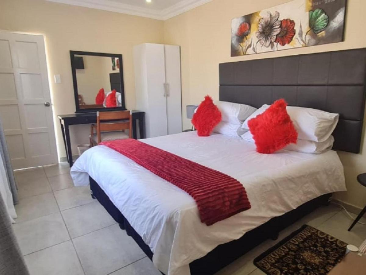 Benoni N12 Hotel Zewnętrze zdjęcie