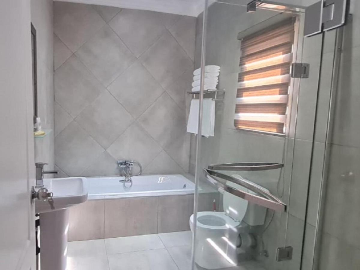 Benoni N12 Hotel Zewnętrze zdjęcie