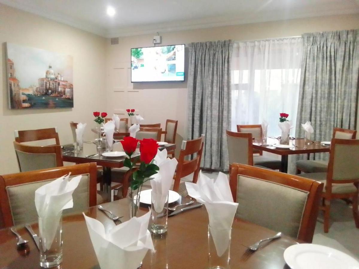 Benoni N12 Hotel Zewnętrze zdjęcie